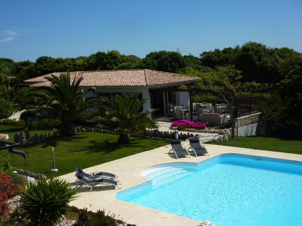 Poisson Rouge Hotel Bonifacio  Exterior foto